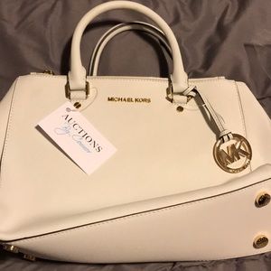 White MK purse